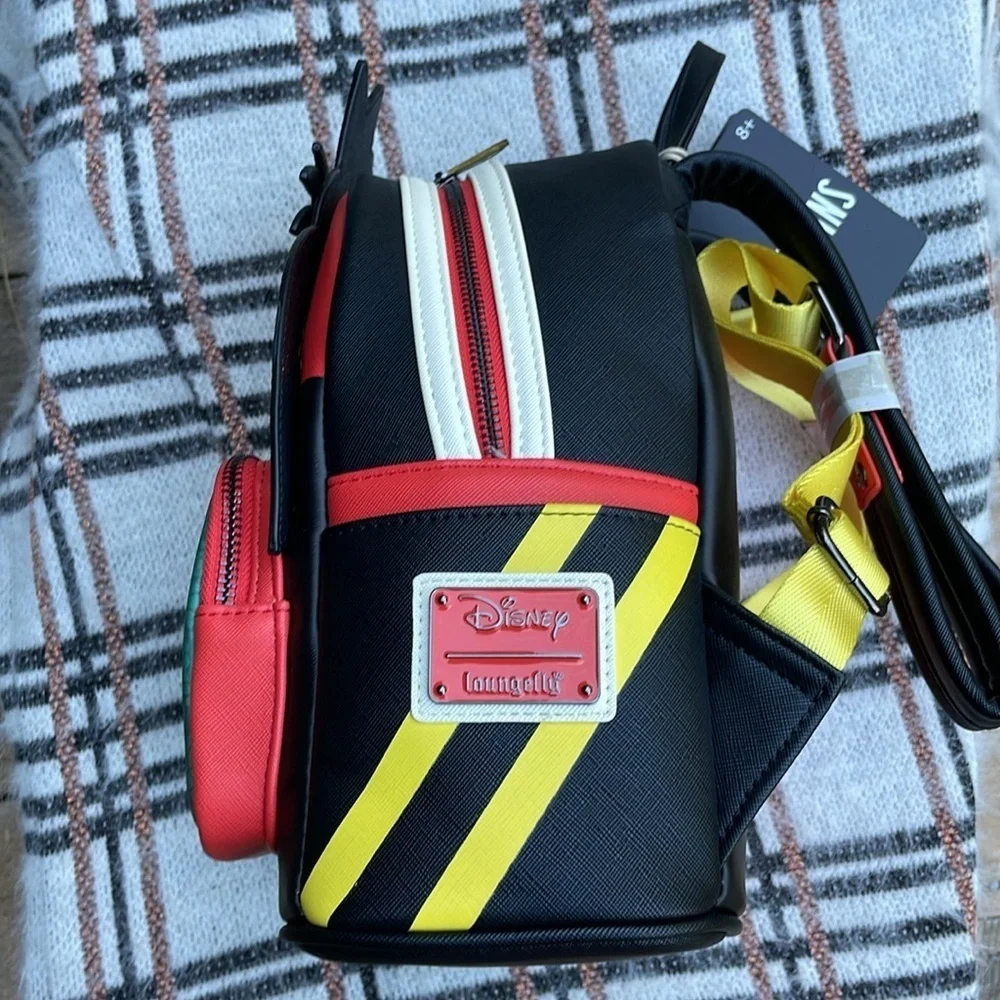 NWT Alice in Wonderland Queen of Hearts Loungefly Disney Backpack